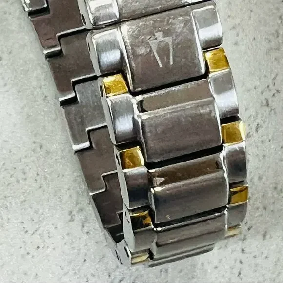 Bulova White 2-Tone Stainless Steel Women's Watch 98U28 6in. - Picture 12 of 15